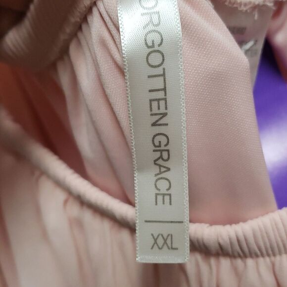 Forgotten grace dress  - Picture 2 of 4